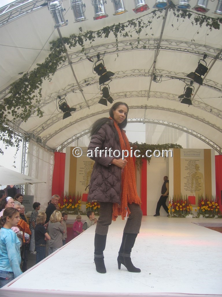 ../Images/krefash2 572.jpg